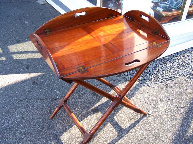 An Exceptionally Beautiful English Regency Period Mahogany Butler's Tray on Stand circa 1810 — image 5